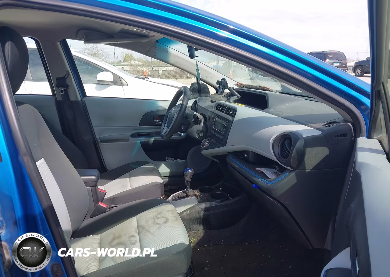 2012 Toyota Prius C Two VIN:JTDKDTB36C1015445 - 5