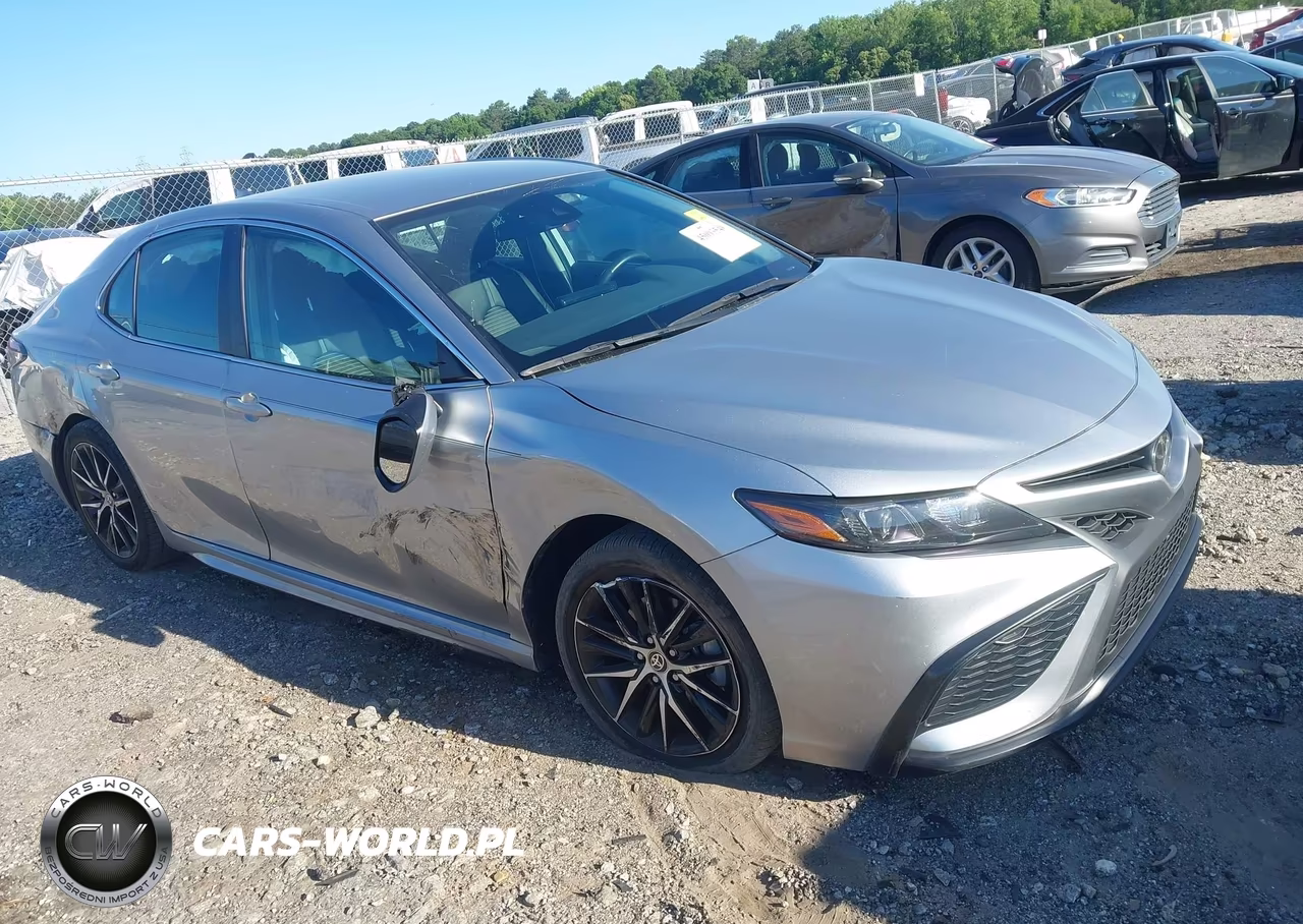 2024 Toyota Camry Se – zdjęcie 1 z 16