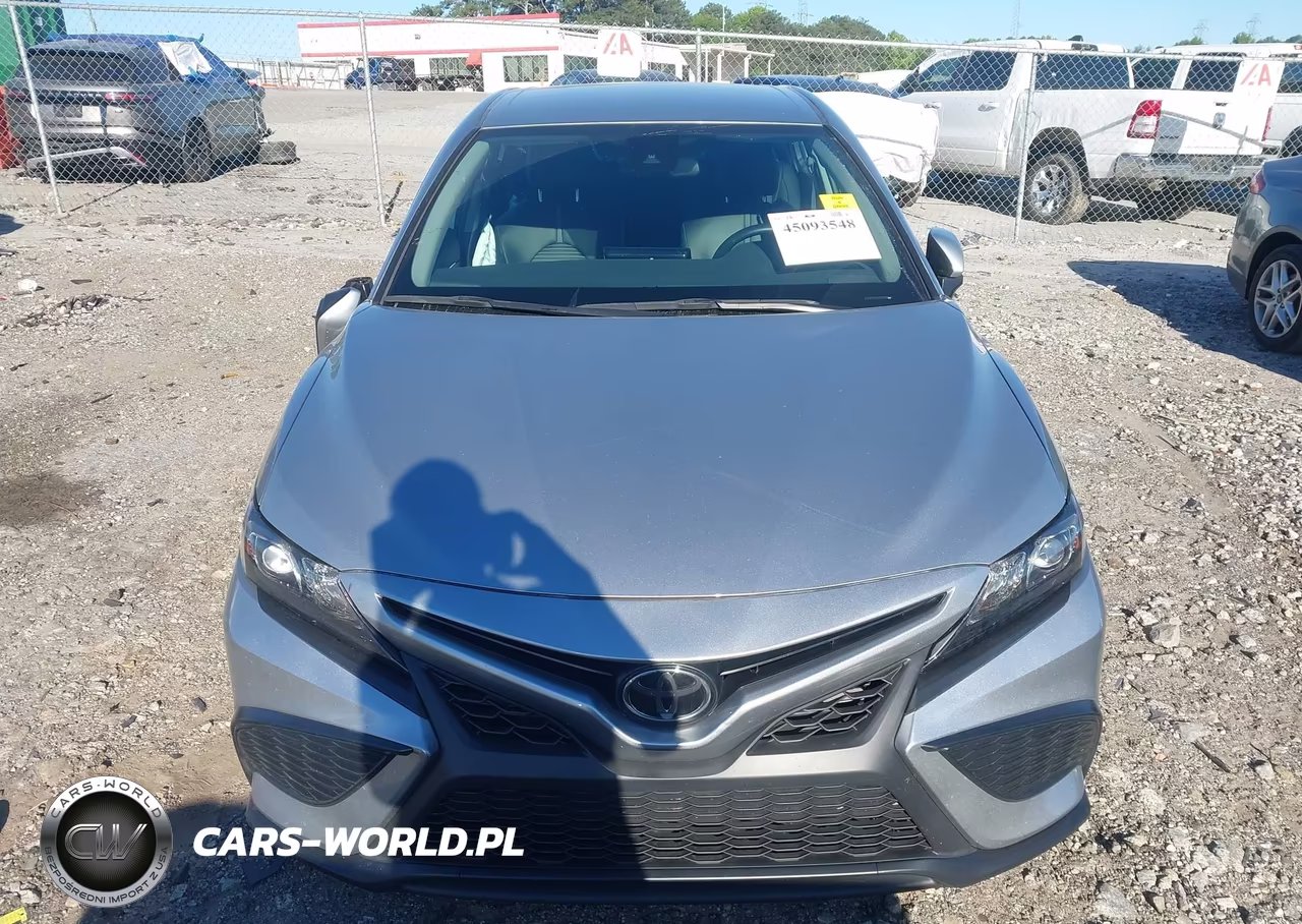 2024 Toyota Camry Se VIN:4T1G11AK1RU886011 - 12