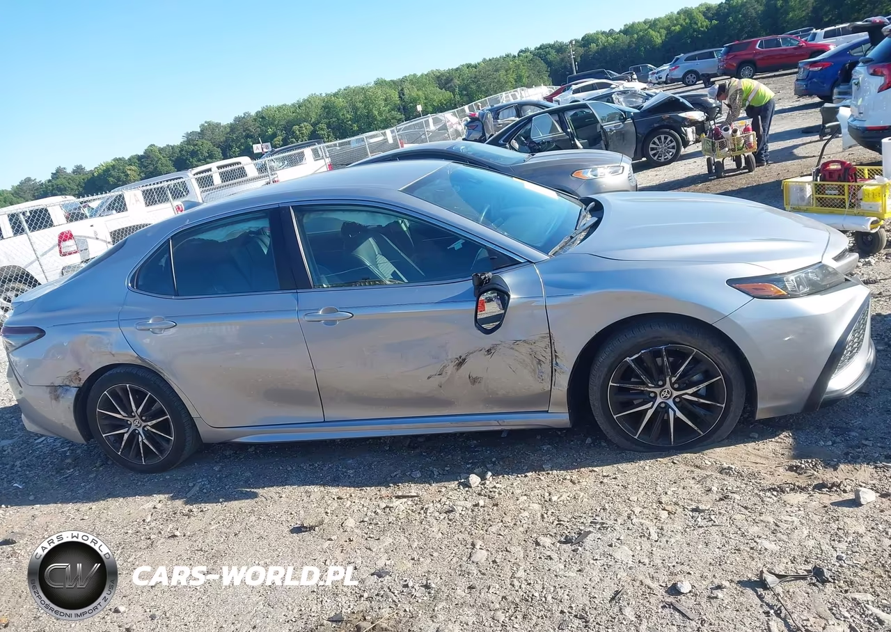 2024 Toyota Camry Se VIN:4T1G11AK1RU886011 - 13