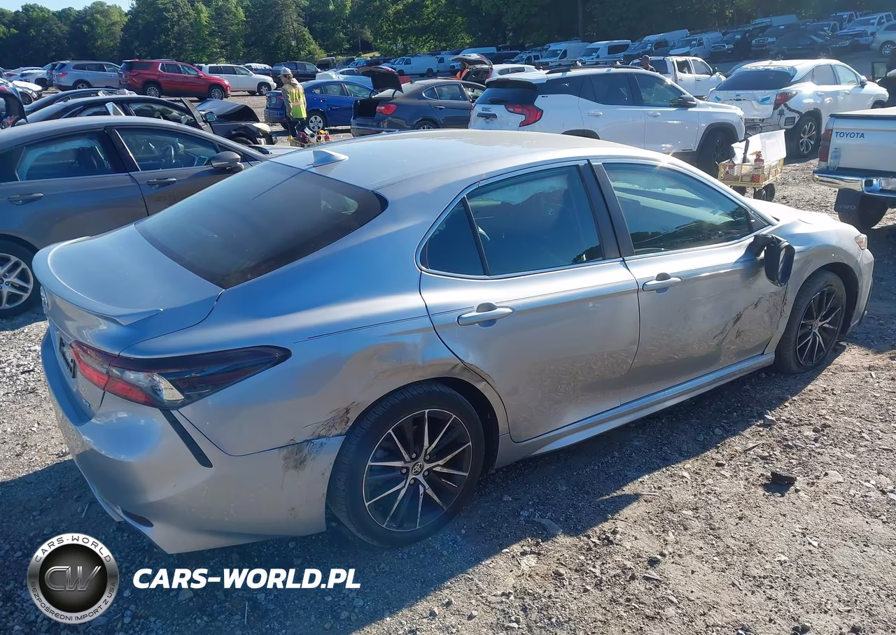 2024 Toyota Camry Se VIN:4T1G11AK1RU886011 - 4