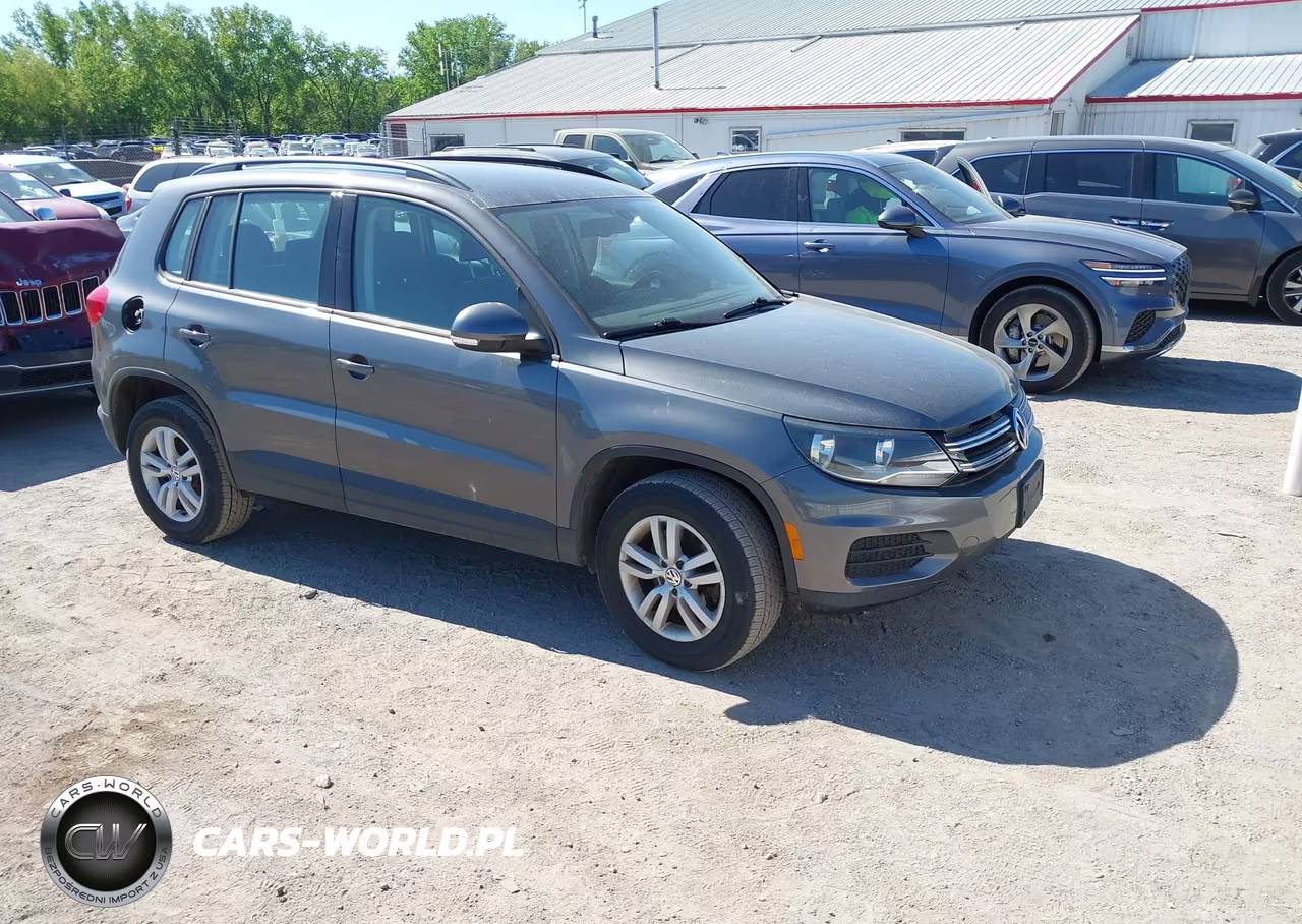 2016 Volkswagen Tiguan S