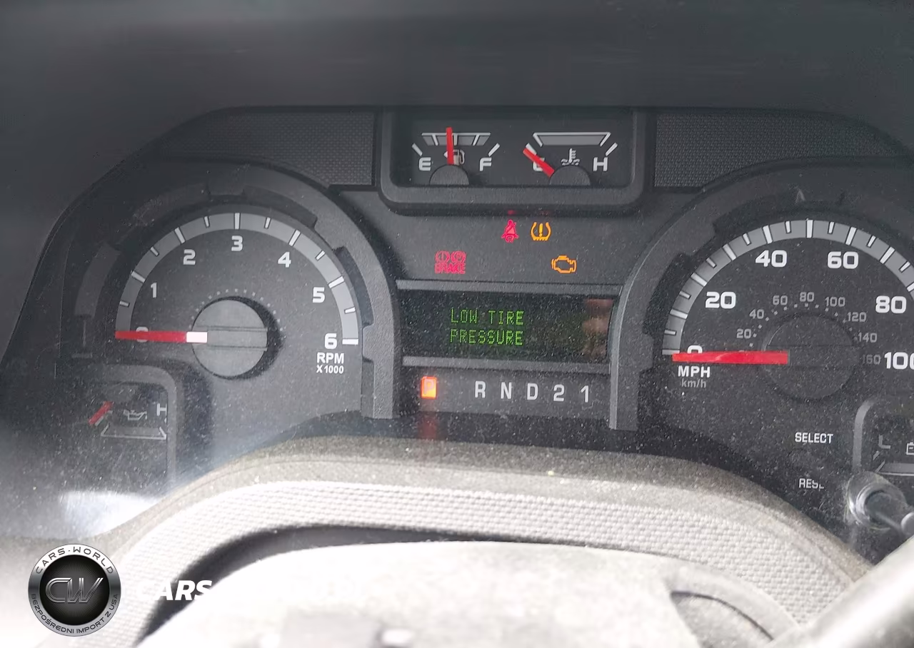 2013 Ford E-350 Super Duty Xlt VIN:1FBNE3BL2DDA19734 - 7