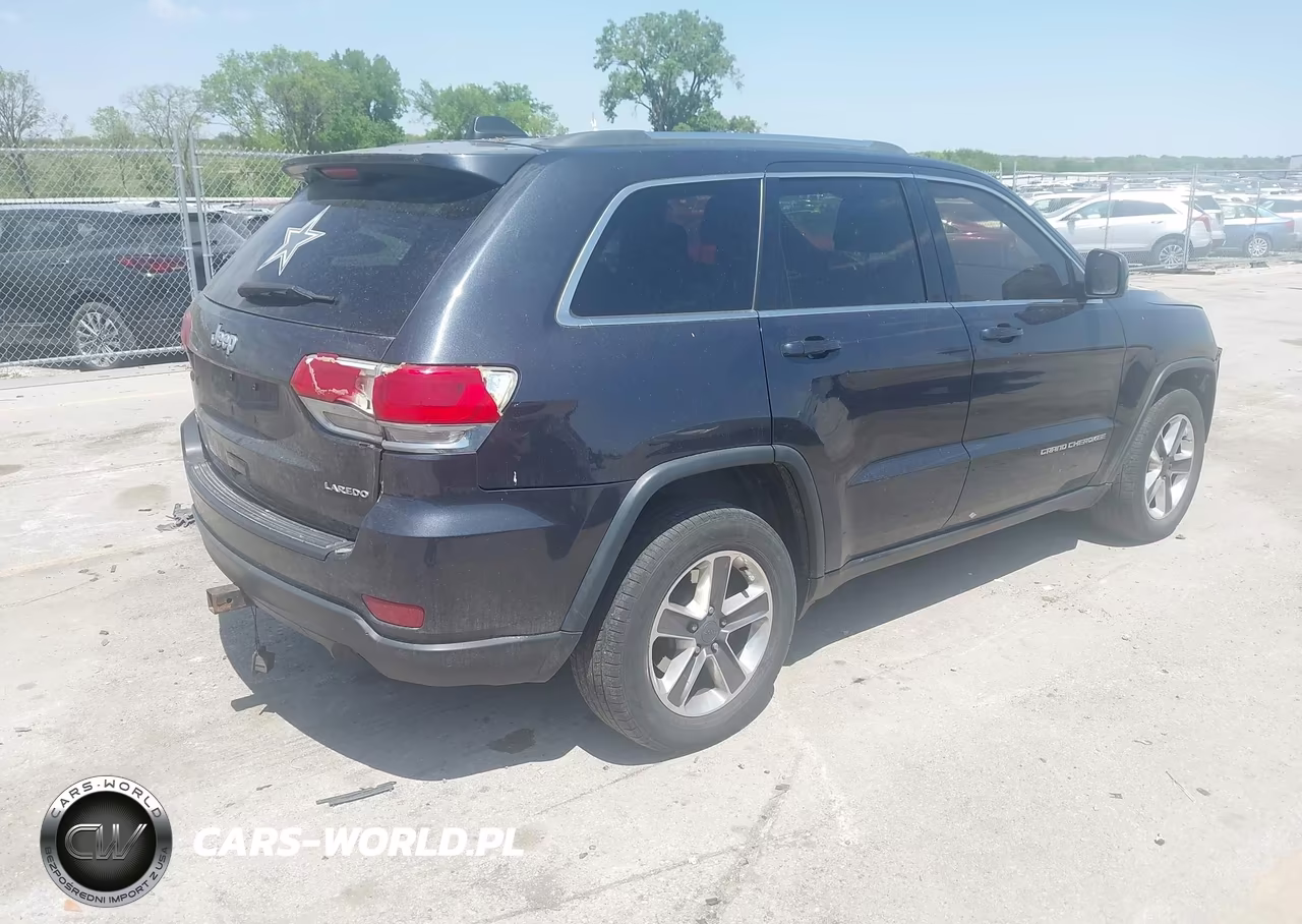 2014 Jeep Grand Cherokee Laredo VIN:1C4RJFAG2EC236755 - 4