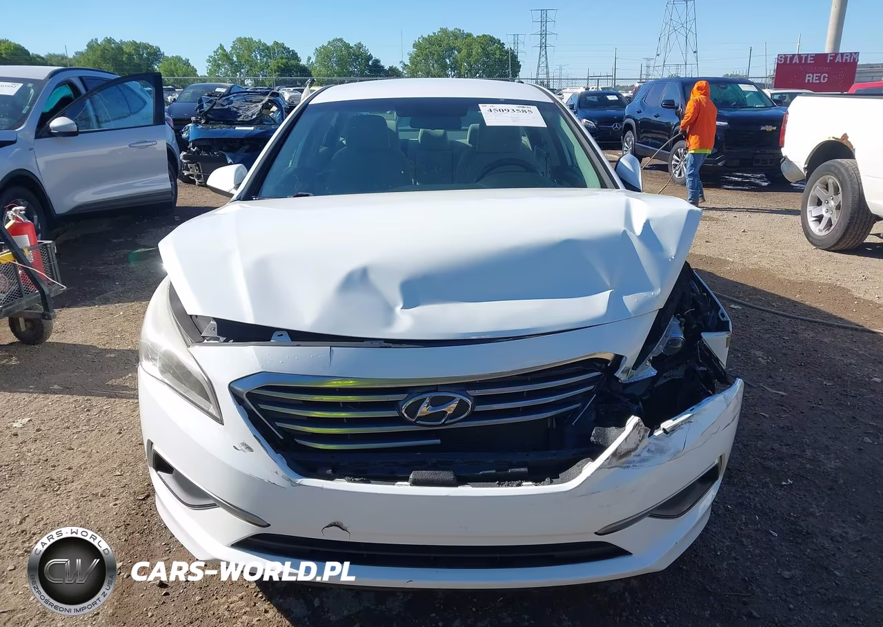 2017 Hyundai Sonata VIN:5NPE24AF8HH561104 - 12