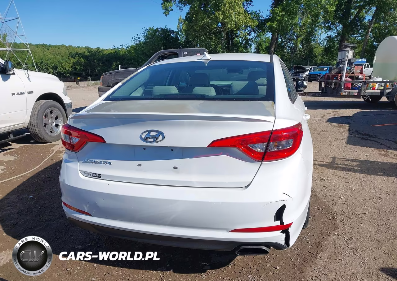 2017 Hyundai Sonata VIN:5NPE24AF8HH561104 - 16