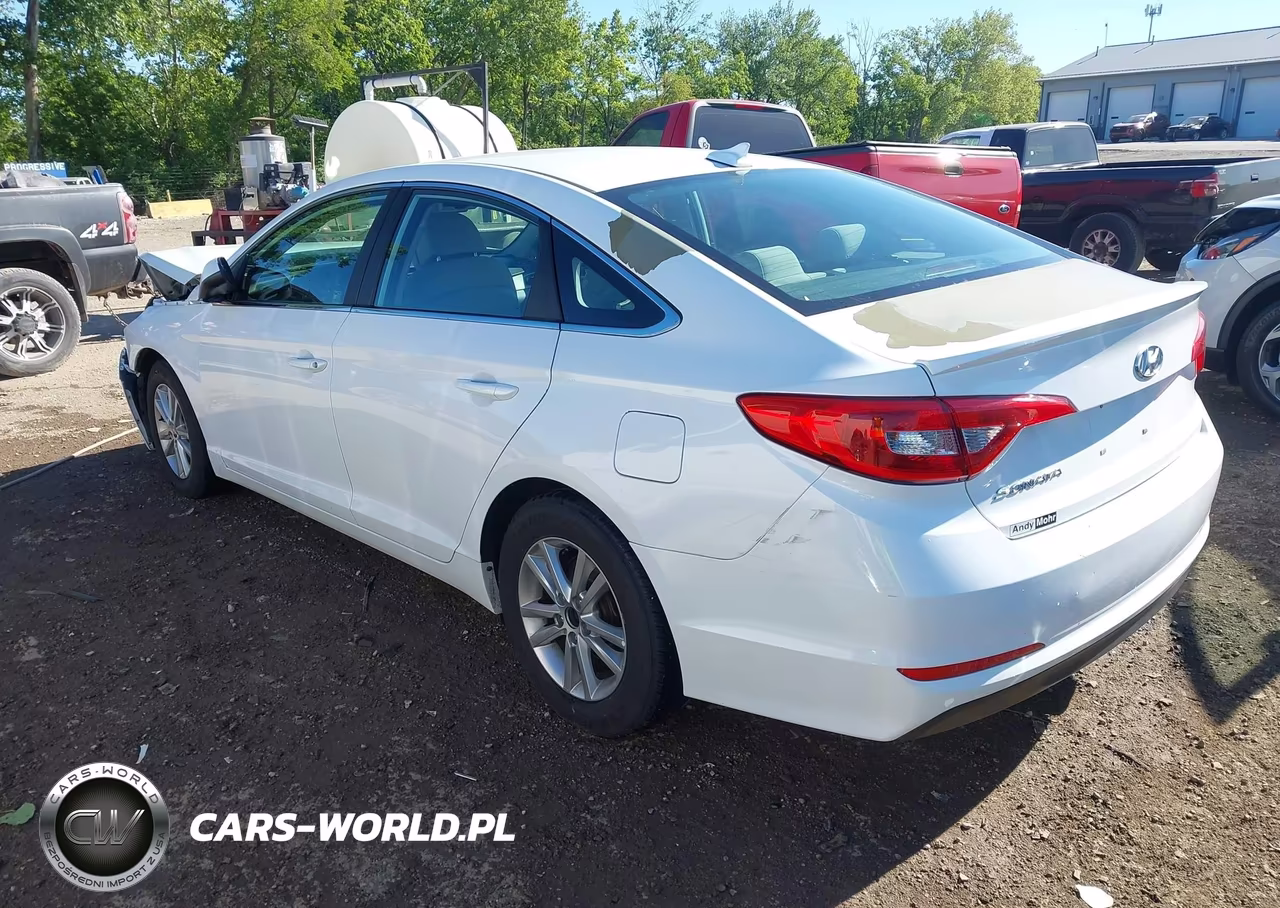 2017 Hyundai Sonata VIN:5NPE24AF8HH561104 - 3