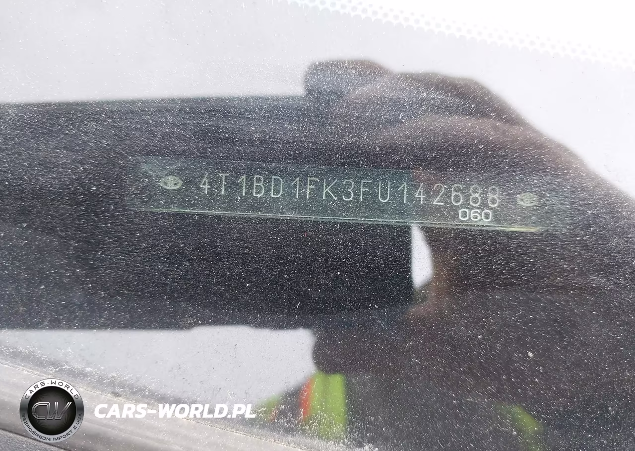 2015 Toyota Camry Hybrid Le VIN:4T1BD1FK3FU142688 - 17