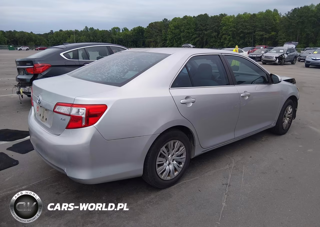 2012 Toyota Camry Le VIN:4T1BF1FK5CU024888 - 4