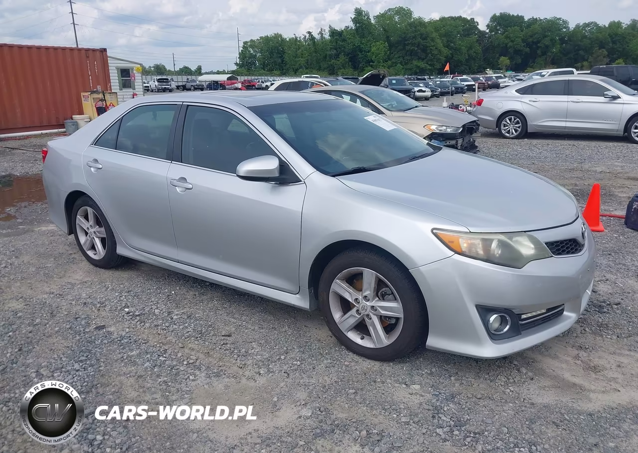 2012 Toyota Camry Se – zdjęcie 1 z 11