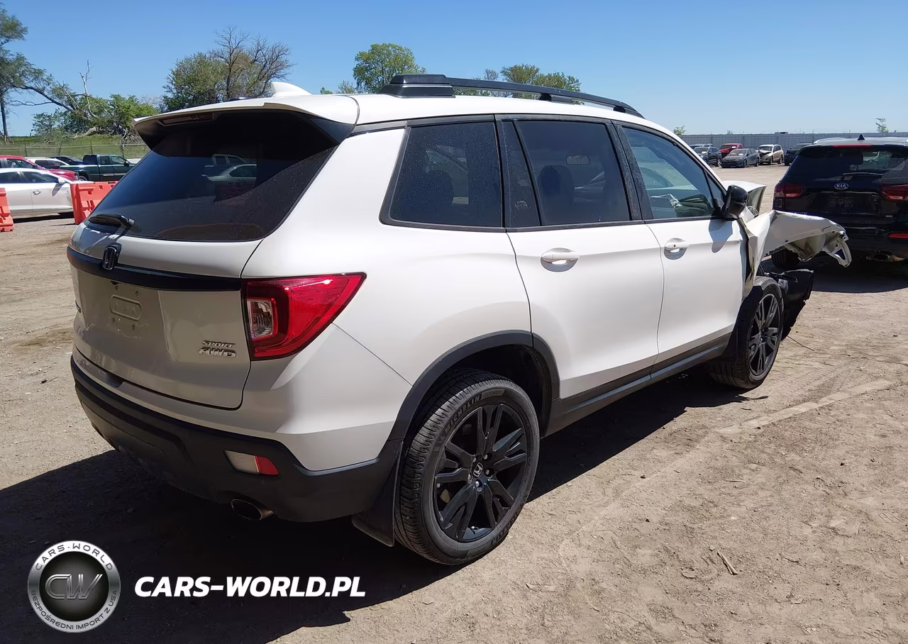 2019 Honda Passport Sport VIN:5FNYF8H29KB013226 - 4