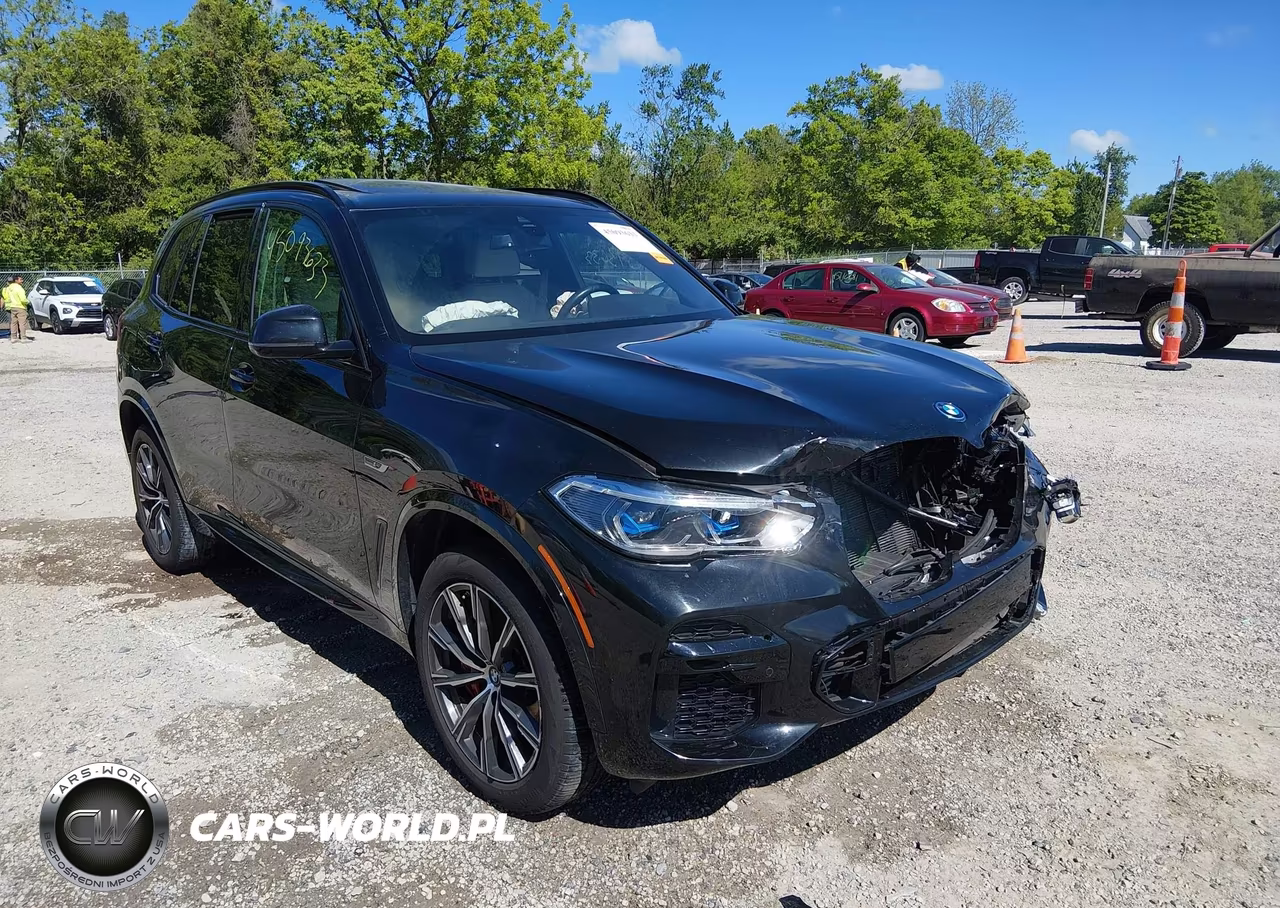 2023 BMW X5 Phev xDrive45E – zdjęcie 1 z 17