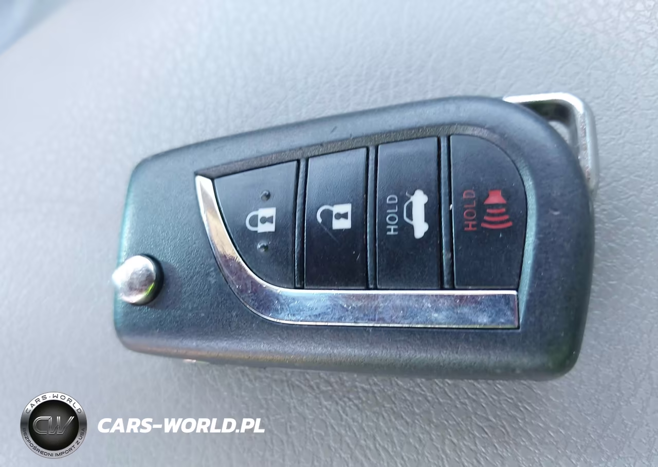 2018 Toyota Camry Se VIN:4T1B11HK5JU647100 - 11