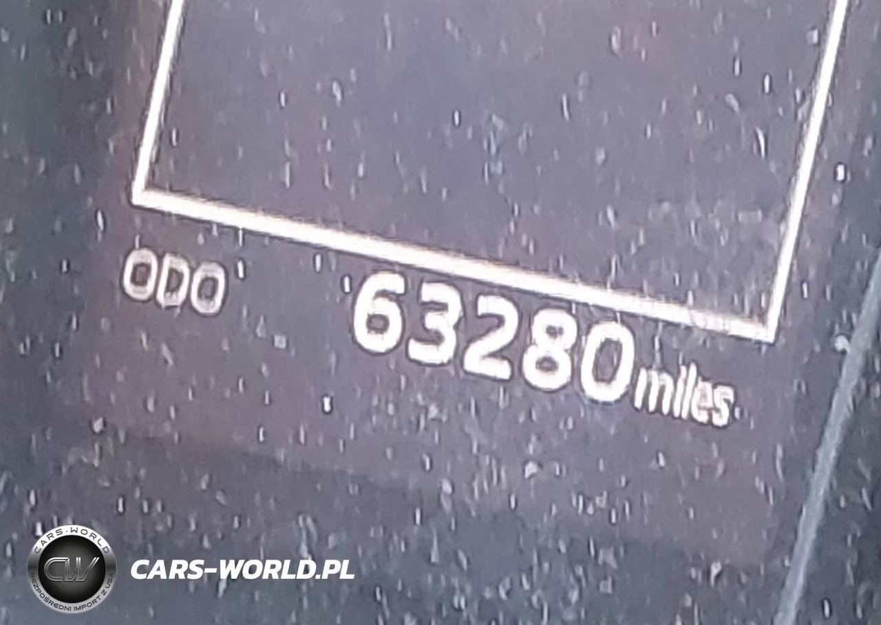 2018 Toyota Camry Se VIN:4T1B11HK5JU647100 - 15