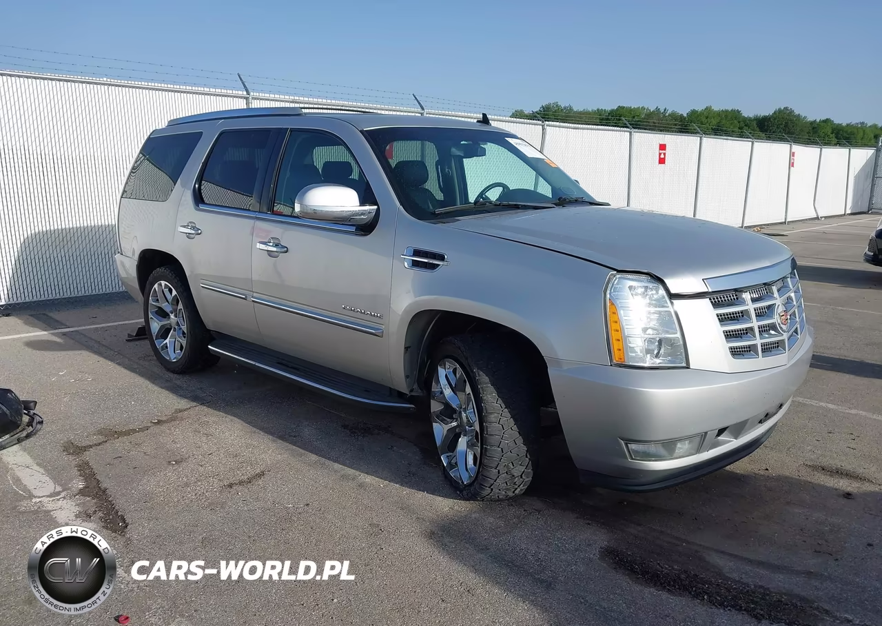 2010 Cadillac Escalade Luxury