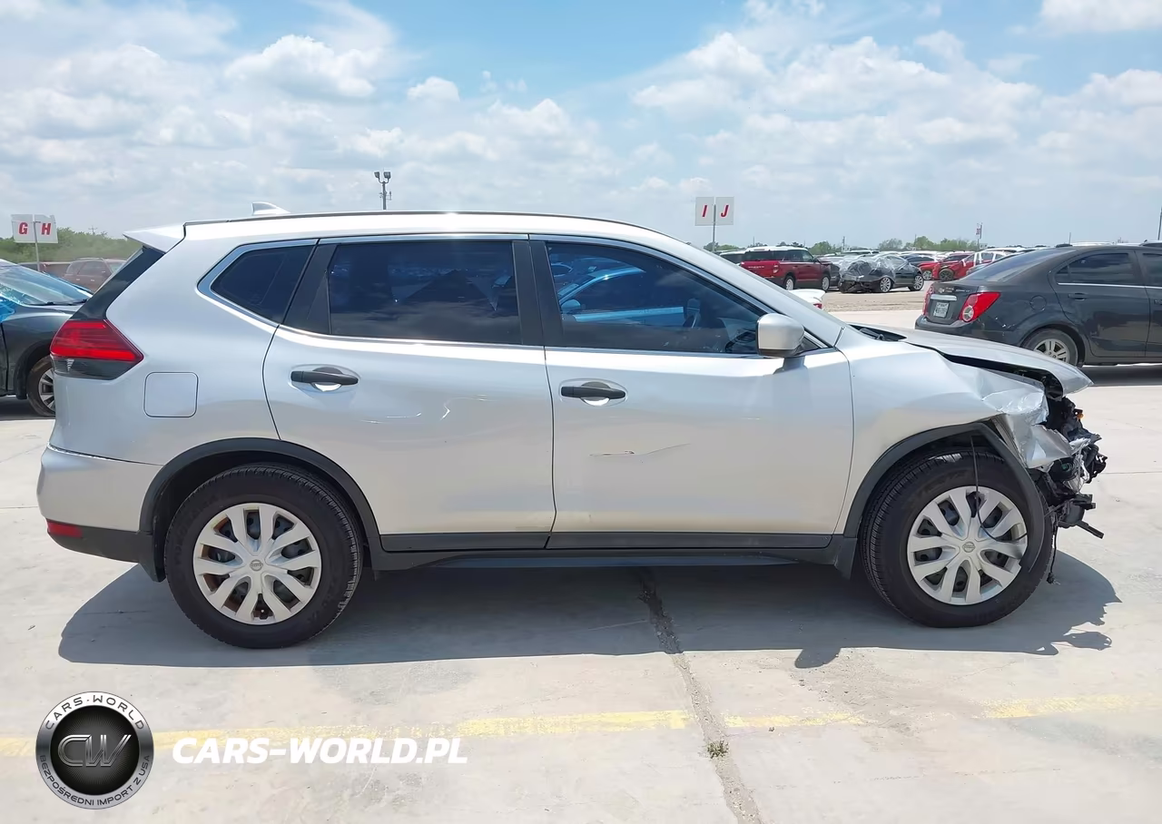 2017 Nissan Rogue S VIN:5N1AT2MT6HC796089 - 14