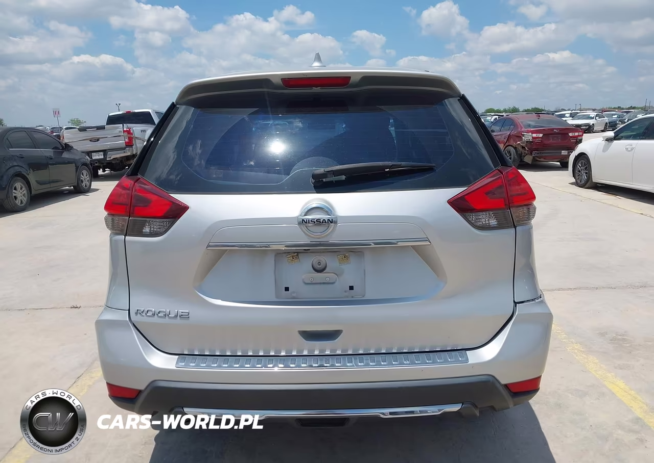 2017 Nissan Rogue S VIN:5N1AT2MT6HC796089 - 17