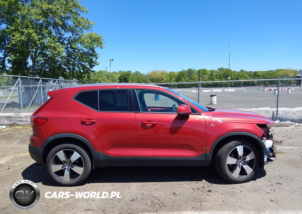 2019 Volvo Xc40 T5 Momentum VIN:YV4162UKXK2056235 - 13