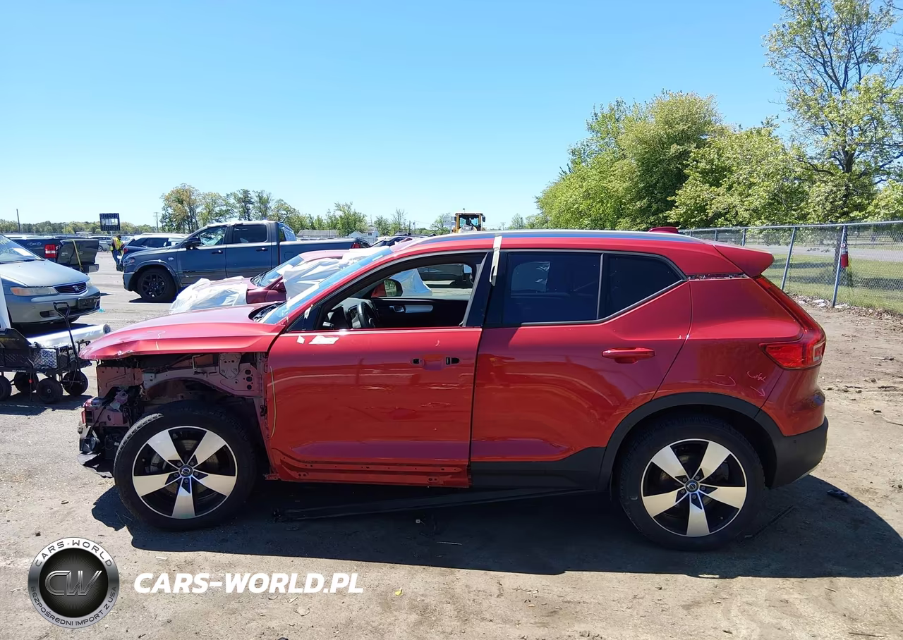 2019 Volvo Xc40 T5 Momentum VIN:YV4162UKXK2056235 - 14