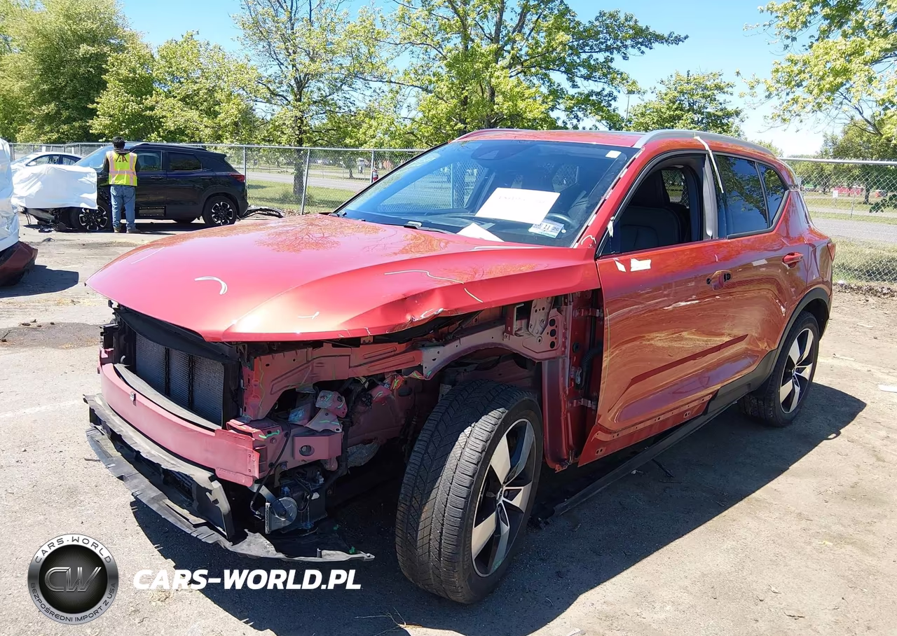 2019 Volvo Xc40 T5 Momentum VIN:YV4162UKXK2056235 - 2