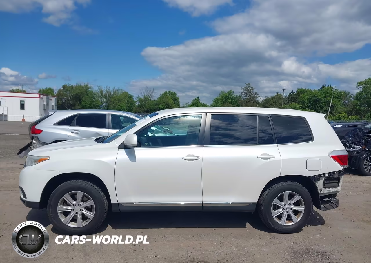 2012 Toyota Highlander Base V6 VIN:5TDBK3EH0CS147925 - 14