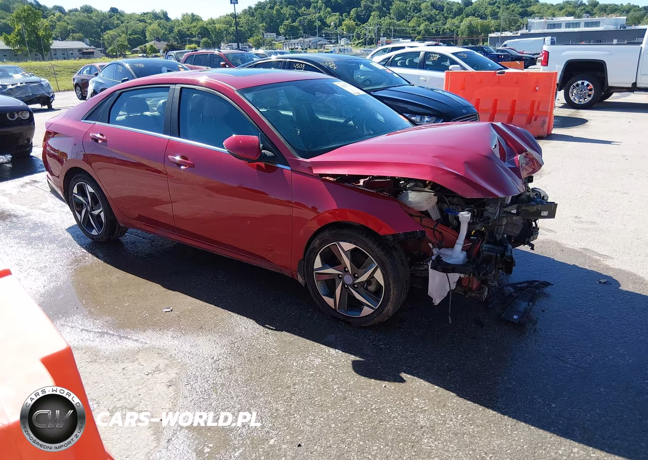 HYUNDAI ELANTRA LI – zdjęcie 1 z 18