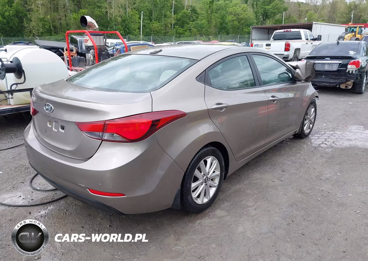 2016 Hyundai Elantra Se VIN:5NPDH4AE2GH655172 - 4