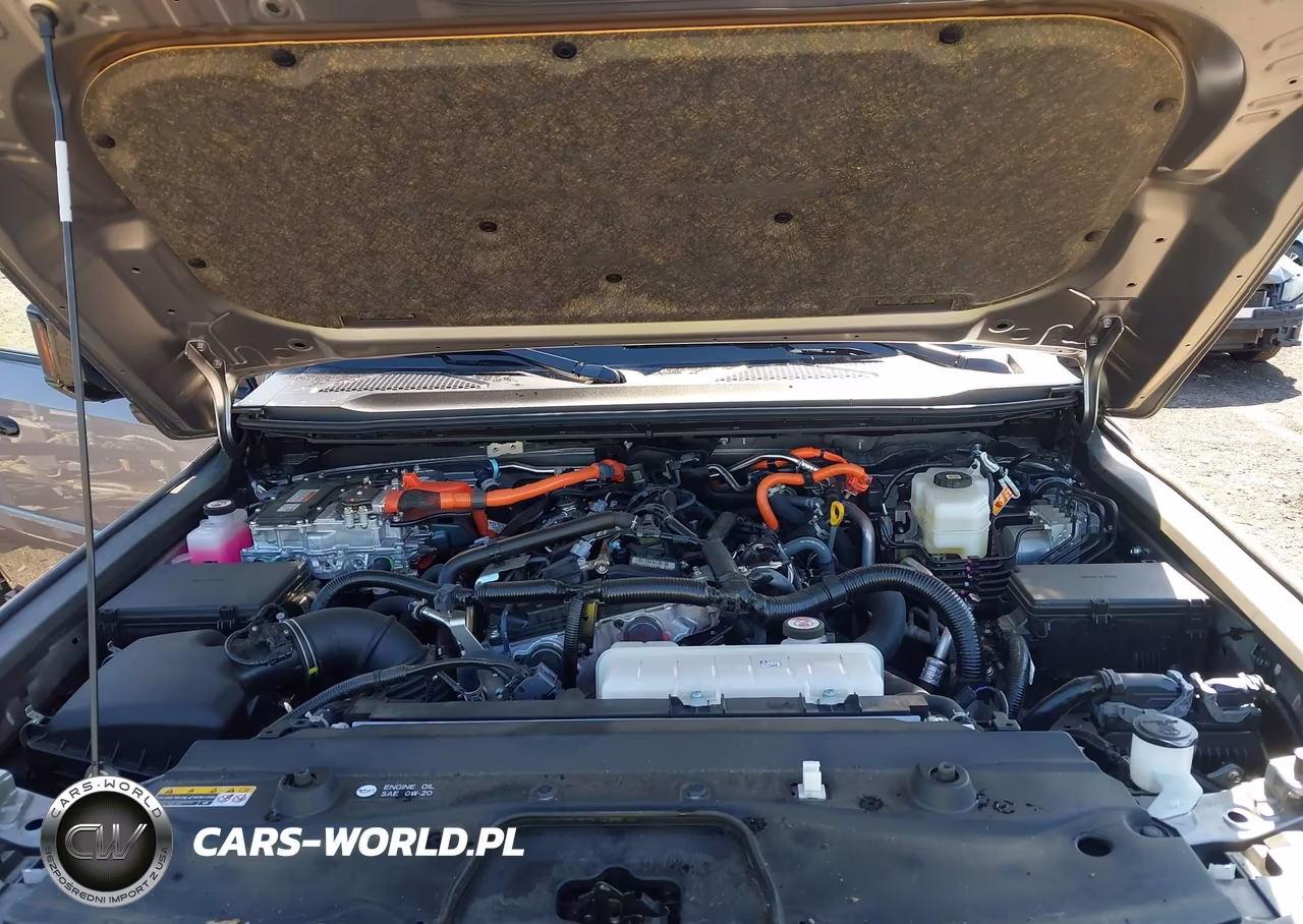 2025 Toyota Land Cruiser VIN:JTEABFAJ7S5020918 - 10