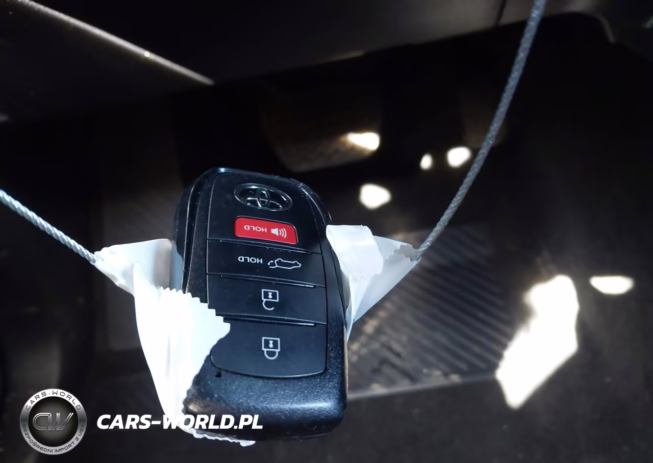 2025 Toyota Land Cruiser VIN:JTEABFAJ7S5020918 - 11