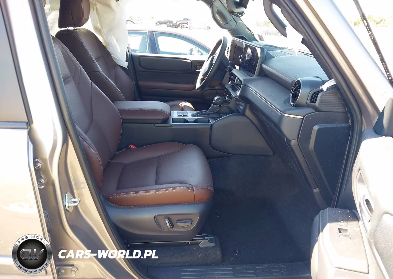 2025 Toyota Land Cruiser VIN:JTEABFAJ7S5020918 - 5