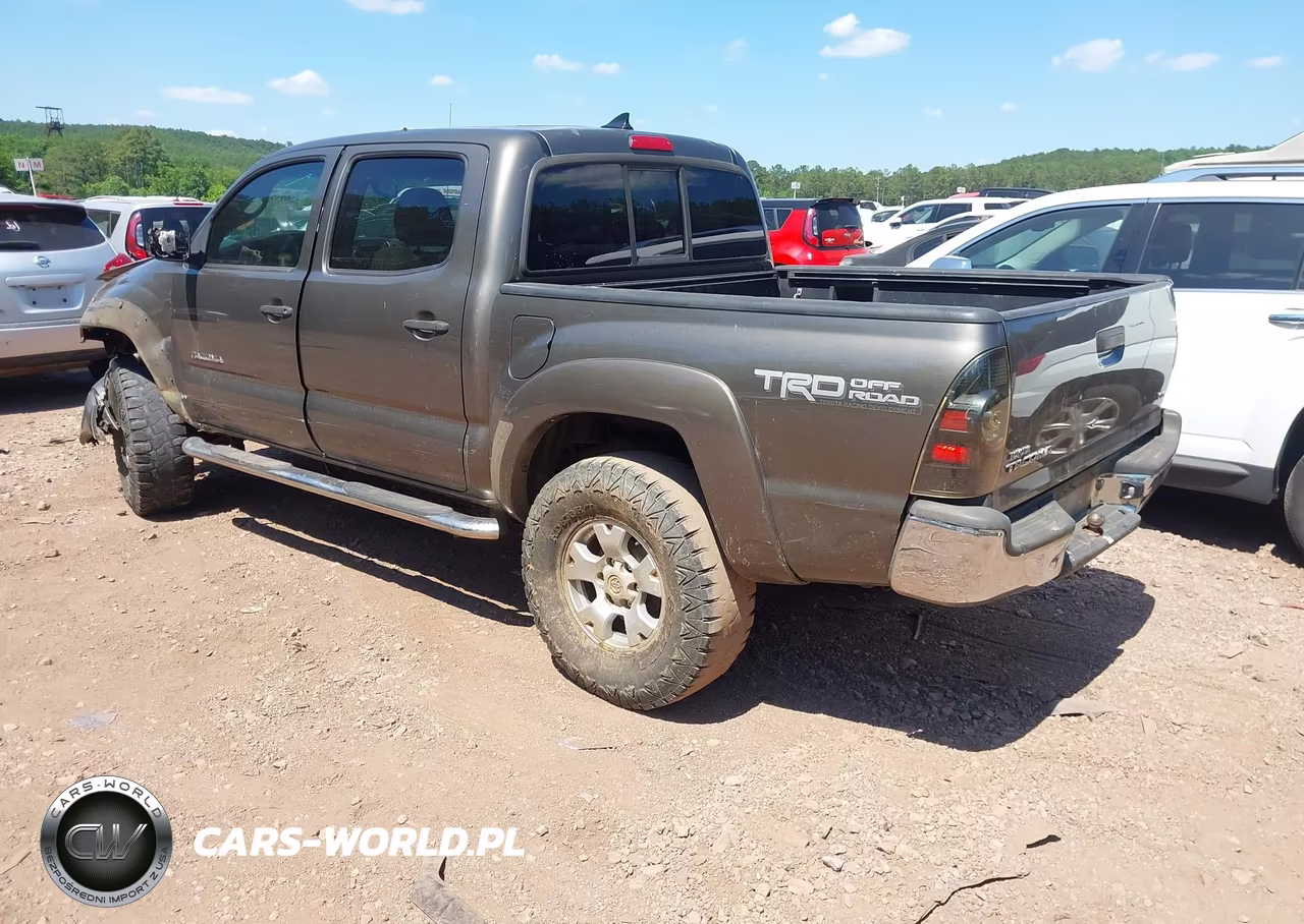 2012 Toyota Tacoma Base V6 VIN:5TFLU4ENXCX036786 - 3