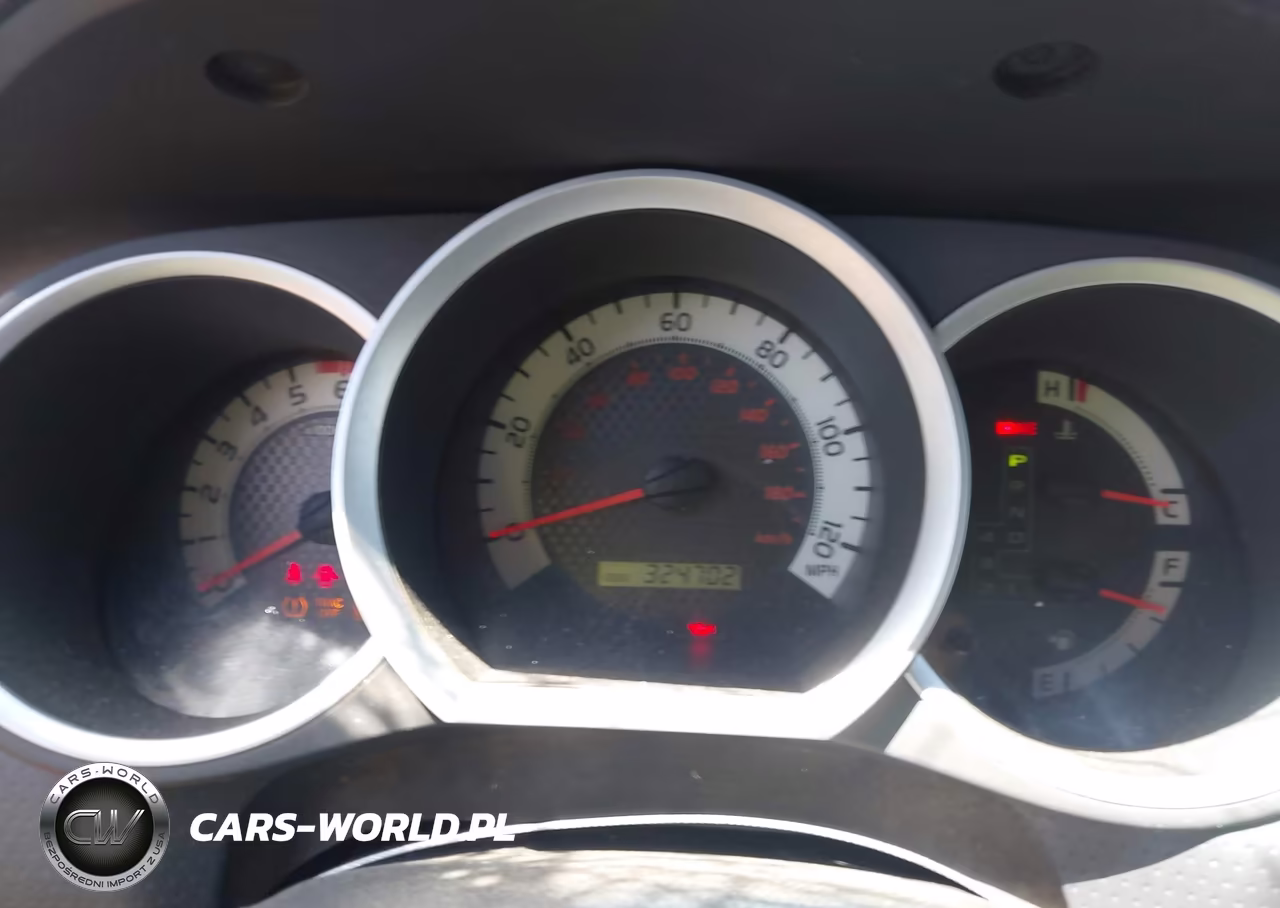 2012 Toyota Tacoma Base V6 VIN:5TFLU4ENXCX036786 - 7