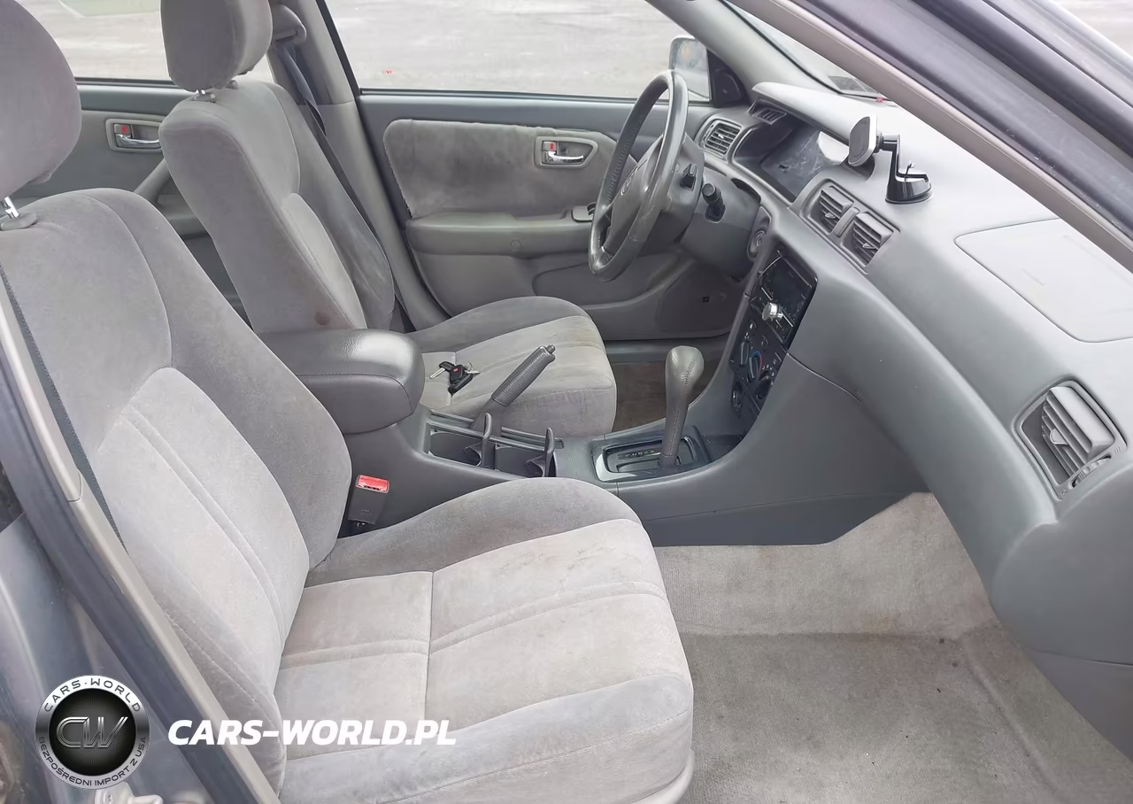 2001 Toyota Camry Le V6 VIN:JT2BF22K210297817 - 5