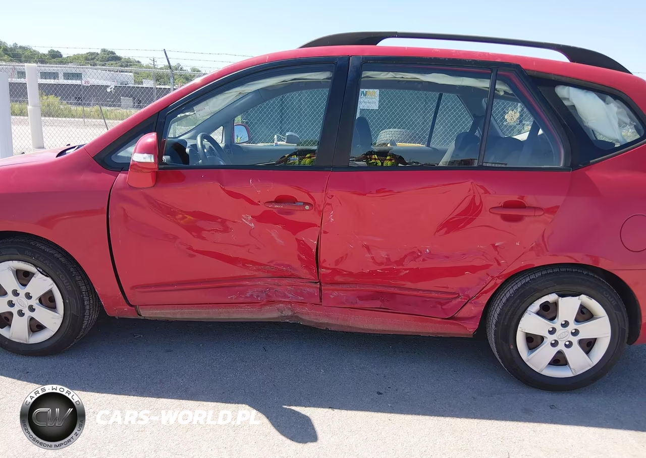 2010 Kia Rondo Lx VIN:KNAHG8C82A7304242 - 6
