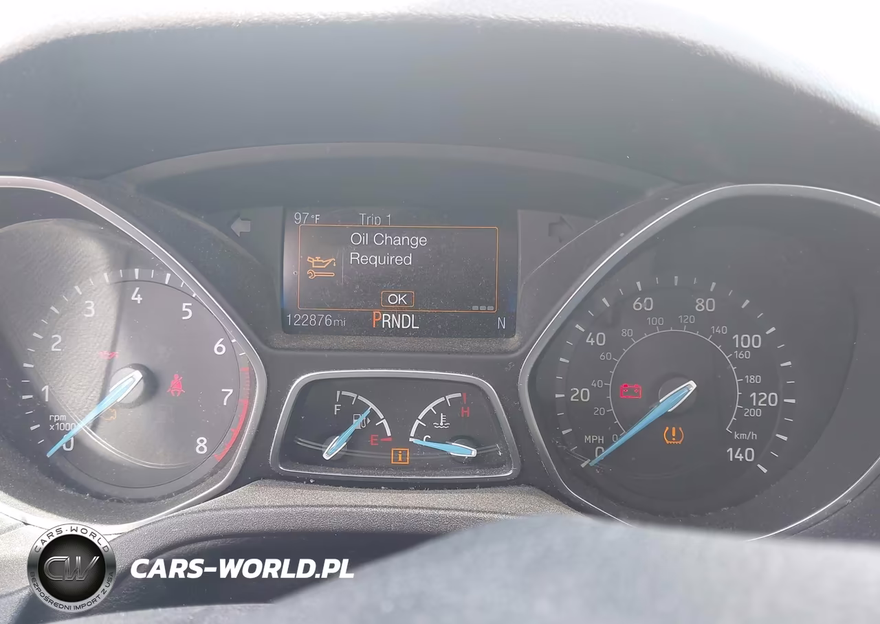 2017 Ford Focus Se VIN:1FADP3F2XHL212928 - 7