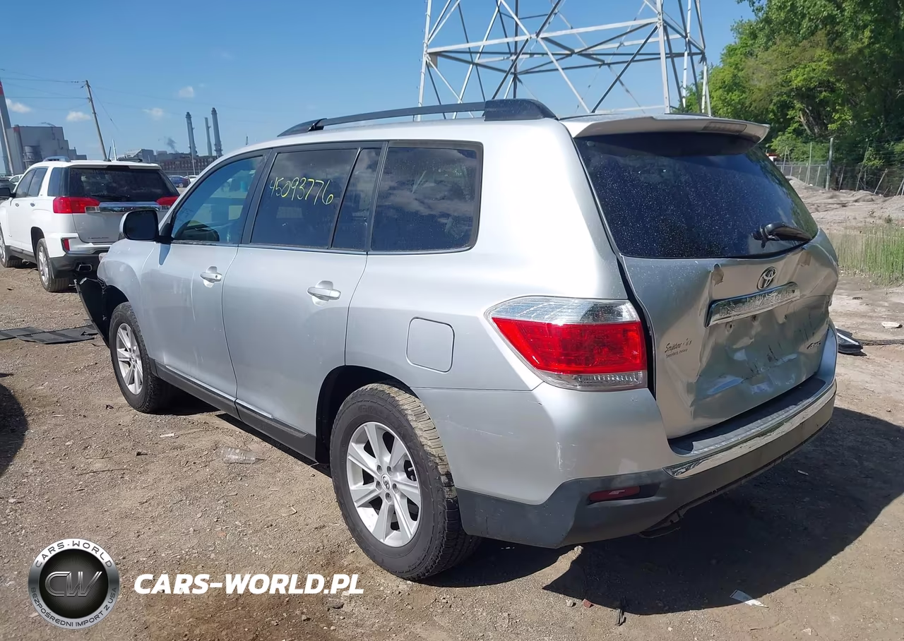 2013 Toyota Highlander Se V6 VIN:5TDBK3EH8DS198400 - 3