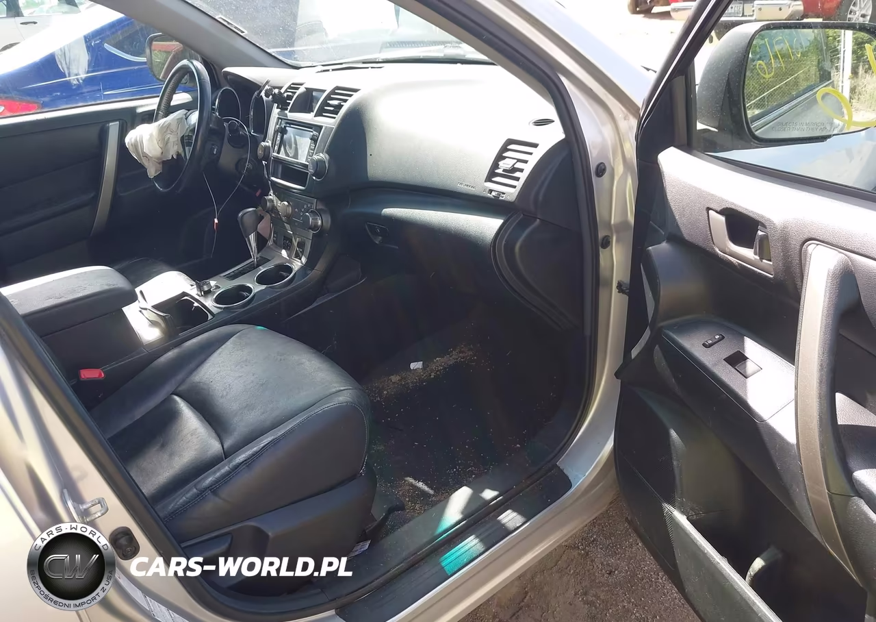 2013 Toyota Highlander Se V6 VIN:5TDBK3EH8DS198400 - 5