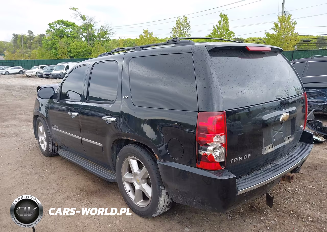 2009 Chevrolet Tahoe Ltz VIN:1GNFK33049R125942 - 3