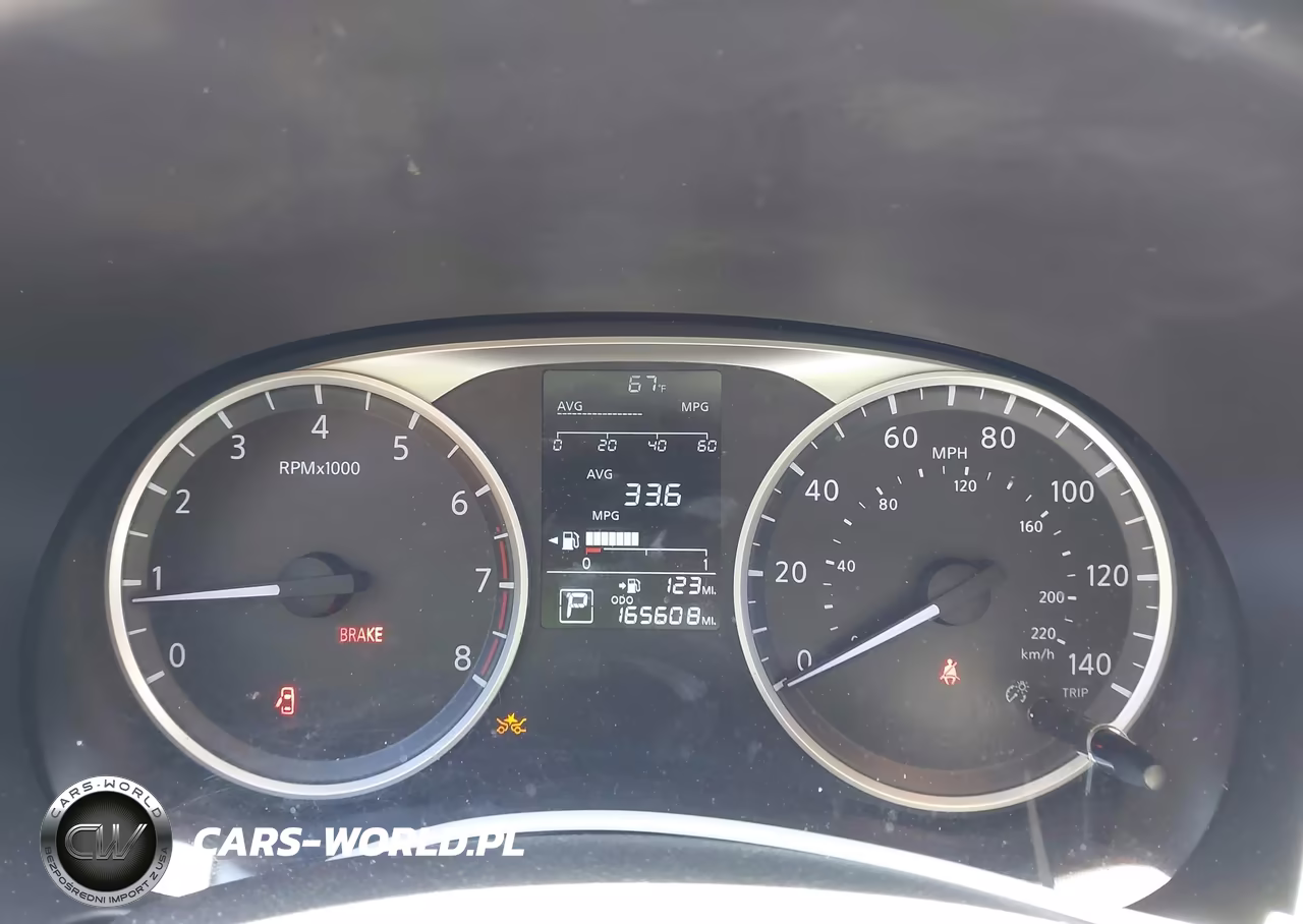 2018 Nissan Kicks S VIN:3N1CP5CU1JL530053 - 7