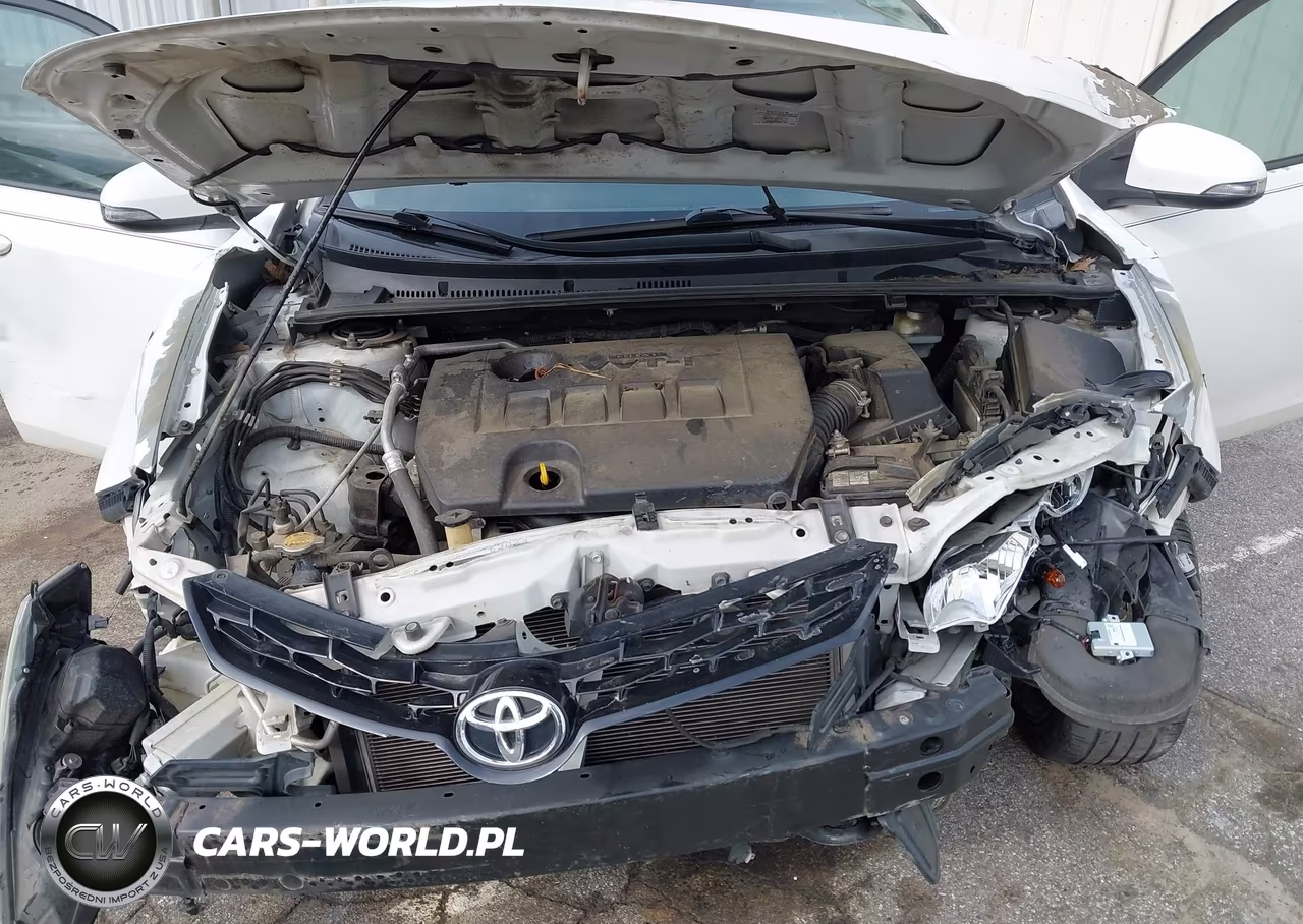 2015 Toyota Corolla S Plus VIN:5YFBURHEXFP257554 - 10