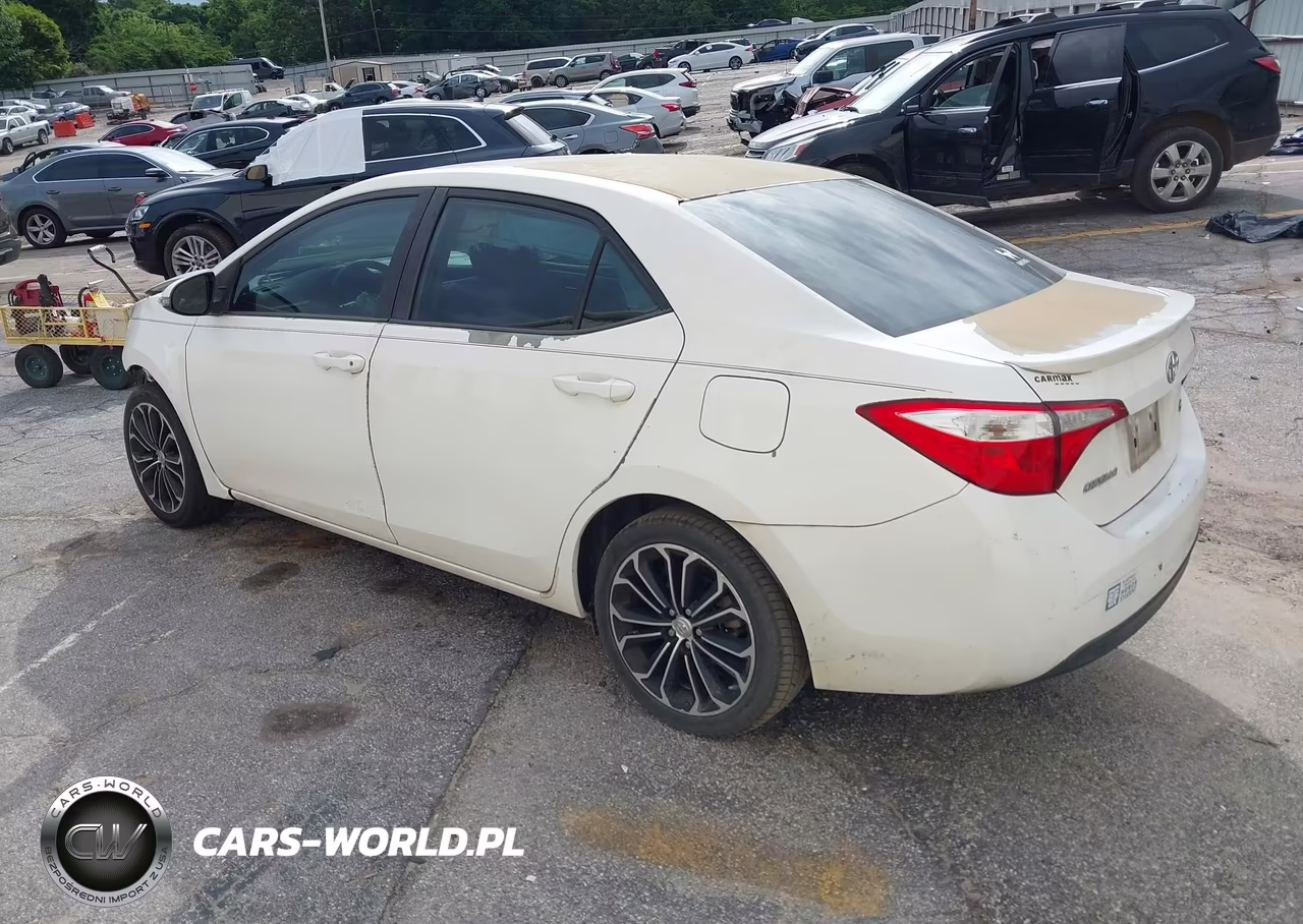 2015 Toyota Corolla S Plus VIN:5YFBURHEXFP257554 - 3