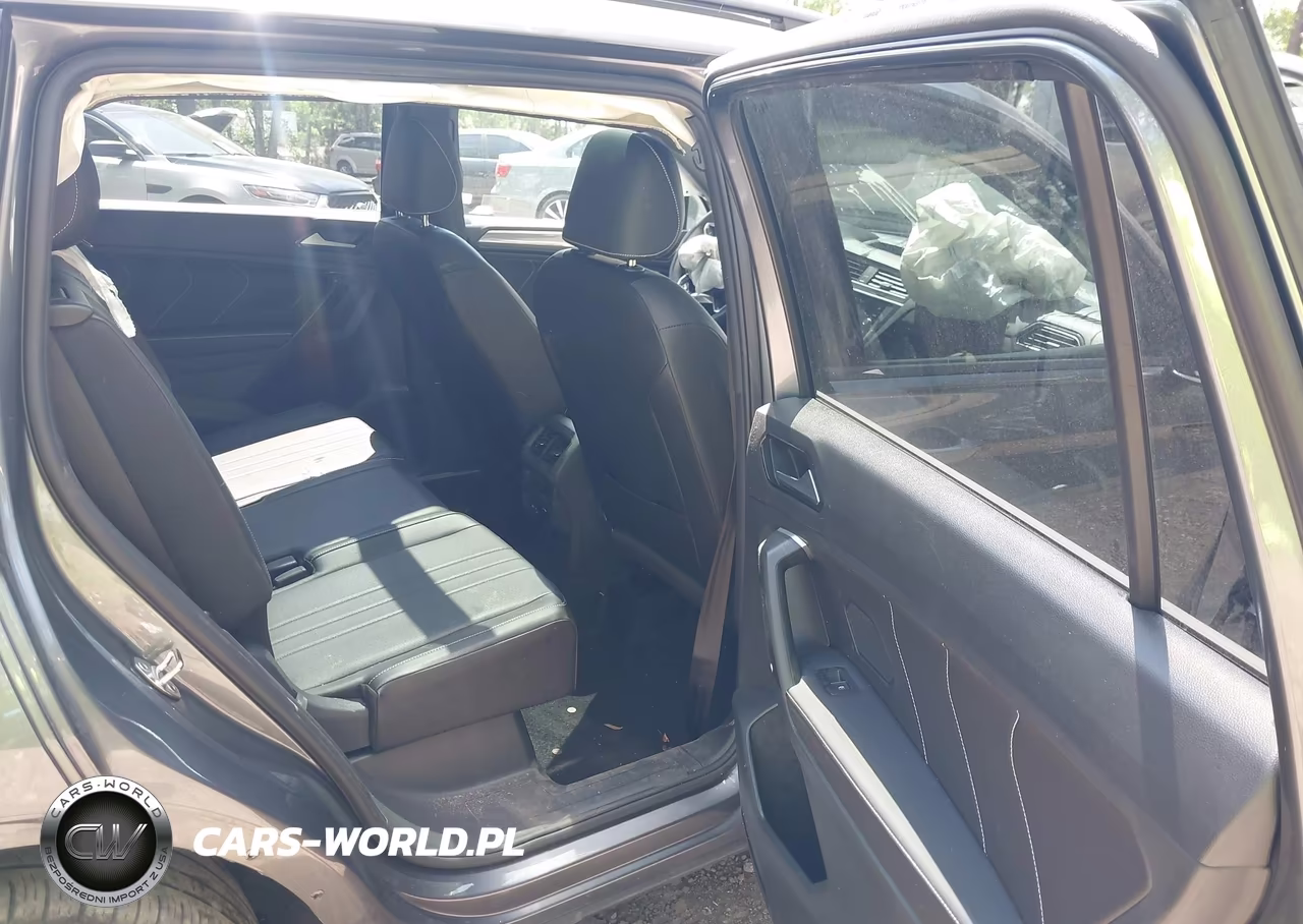 2024 Volkswagen Tiguan 2.0T Se R-Line Black VIN:3VVCB7AX2RM049417 - 8