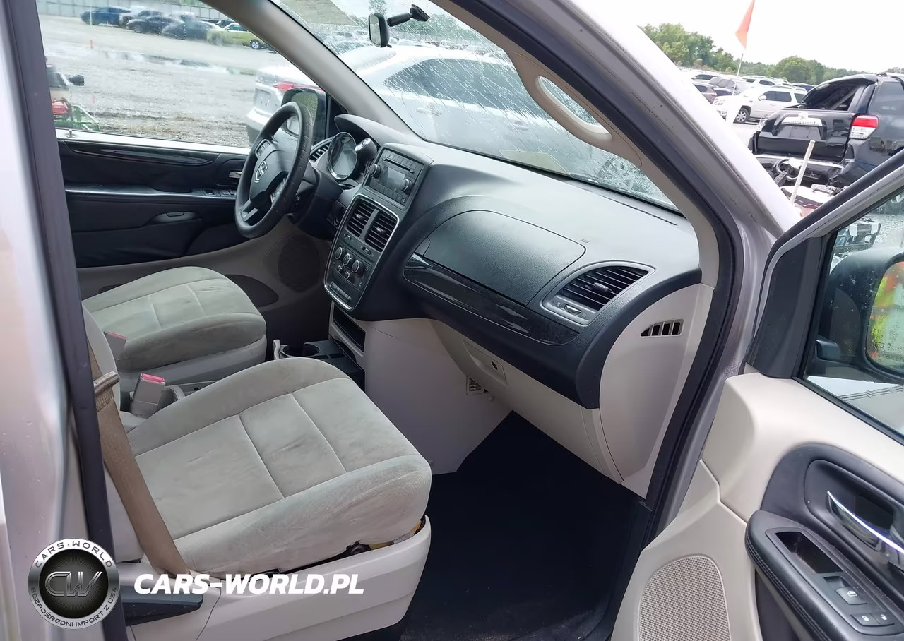 2012 Dodge Grand Caravan Sxt VIN:2C4RDGCG7CR275341 - 5