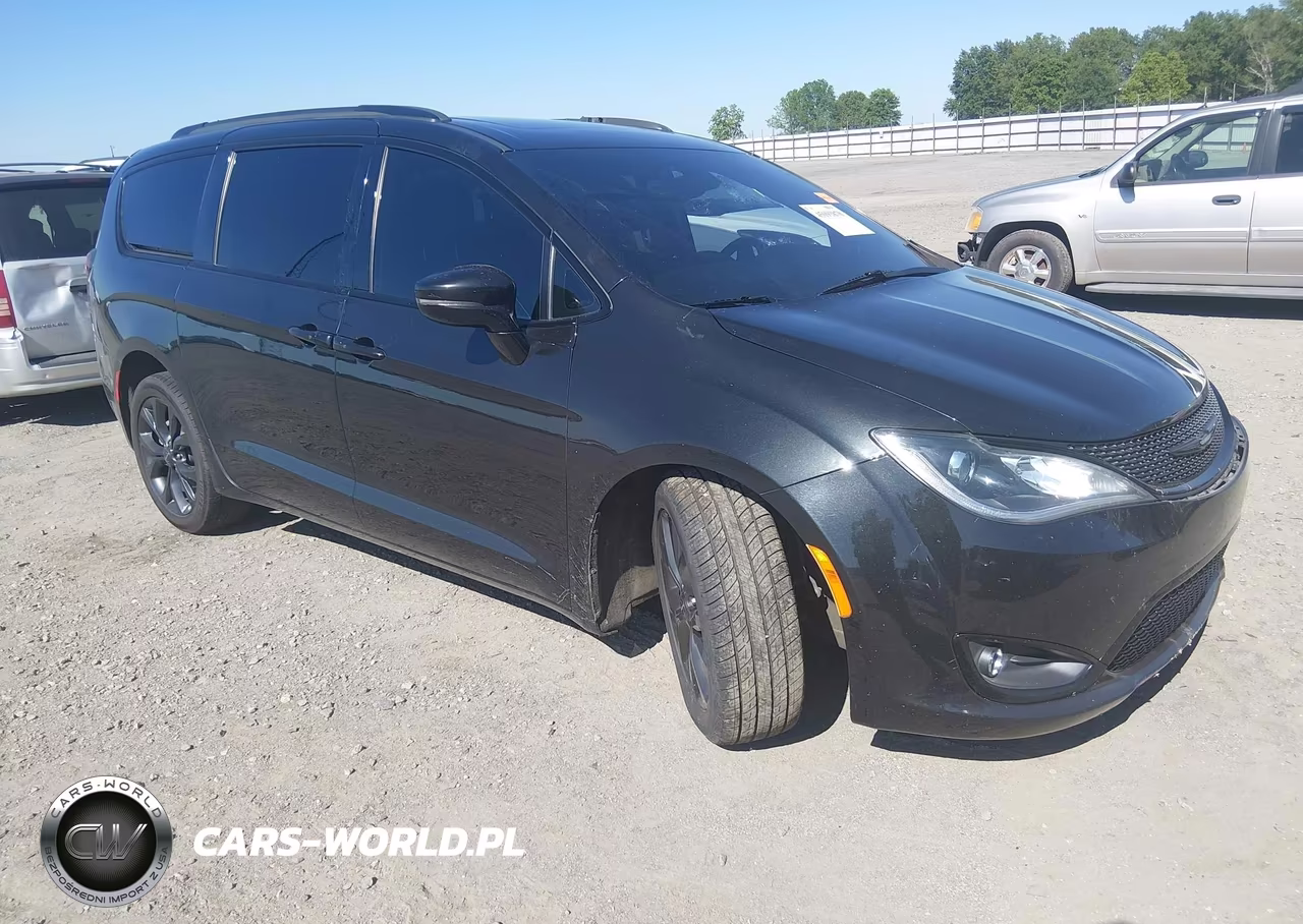 2019 Chrysler Pacifica Limited – zdjęcie 1 z 17