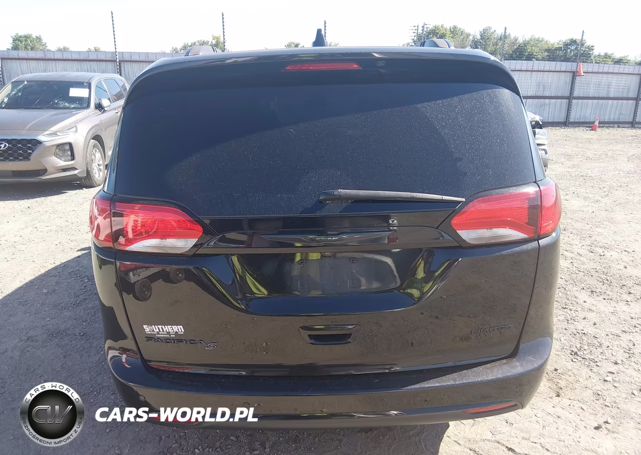 2019 Chrysler Pacifica Limited VIN:2C4RC1GG5KR720393 - 16