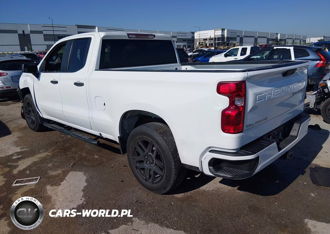 2023 Chevrolet Silverado 1500 2Wd Standard Bed Custom VIN:1GCRABEK1PZ177852 - 3