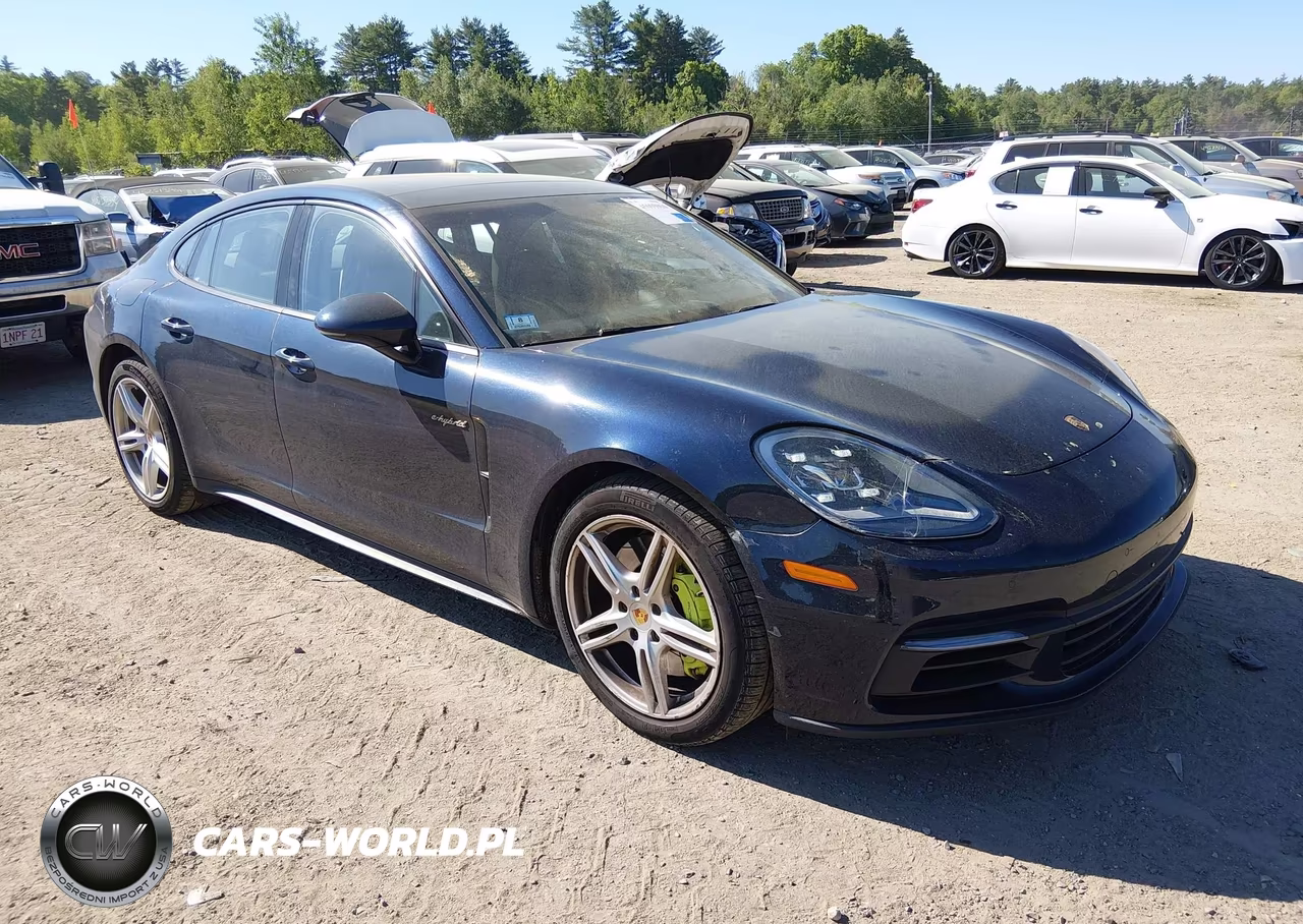 2018 Porsche Panamera E-Hybrid 4