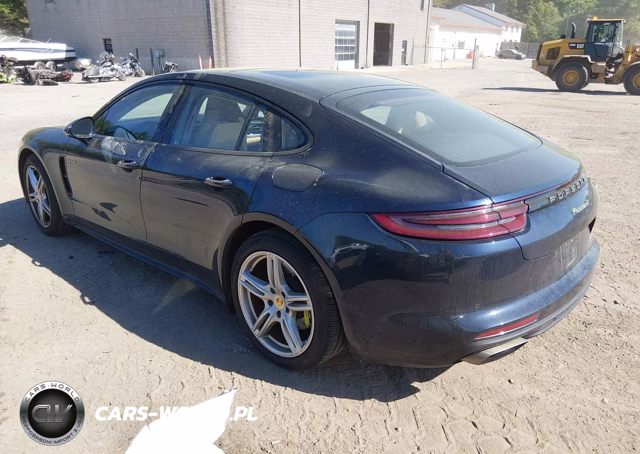 2018 Porsche Panamera E-Hybrid 4 VIN:WP0AE2A77JL129219 - 3