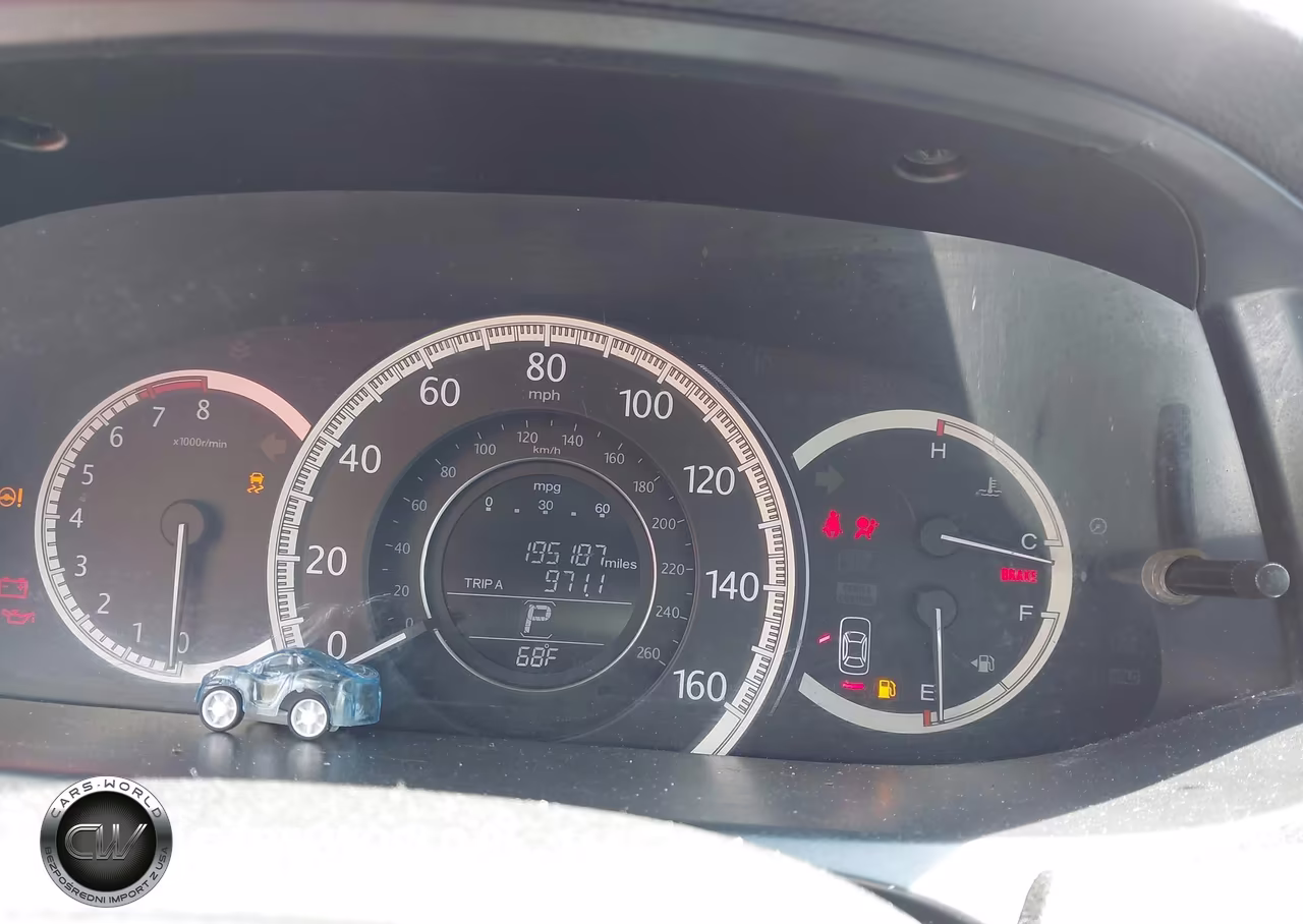 2013 Honda Accord Lx VIN:1HGCR2F31DA173527 - 7