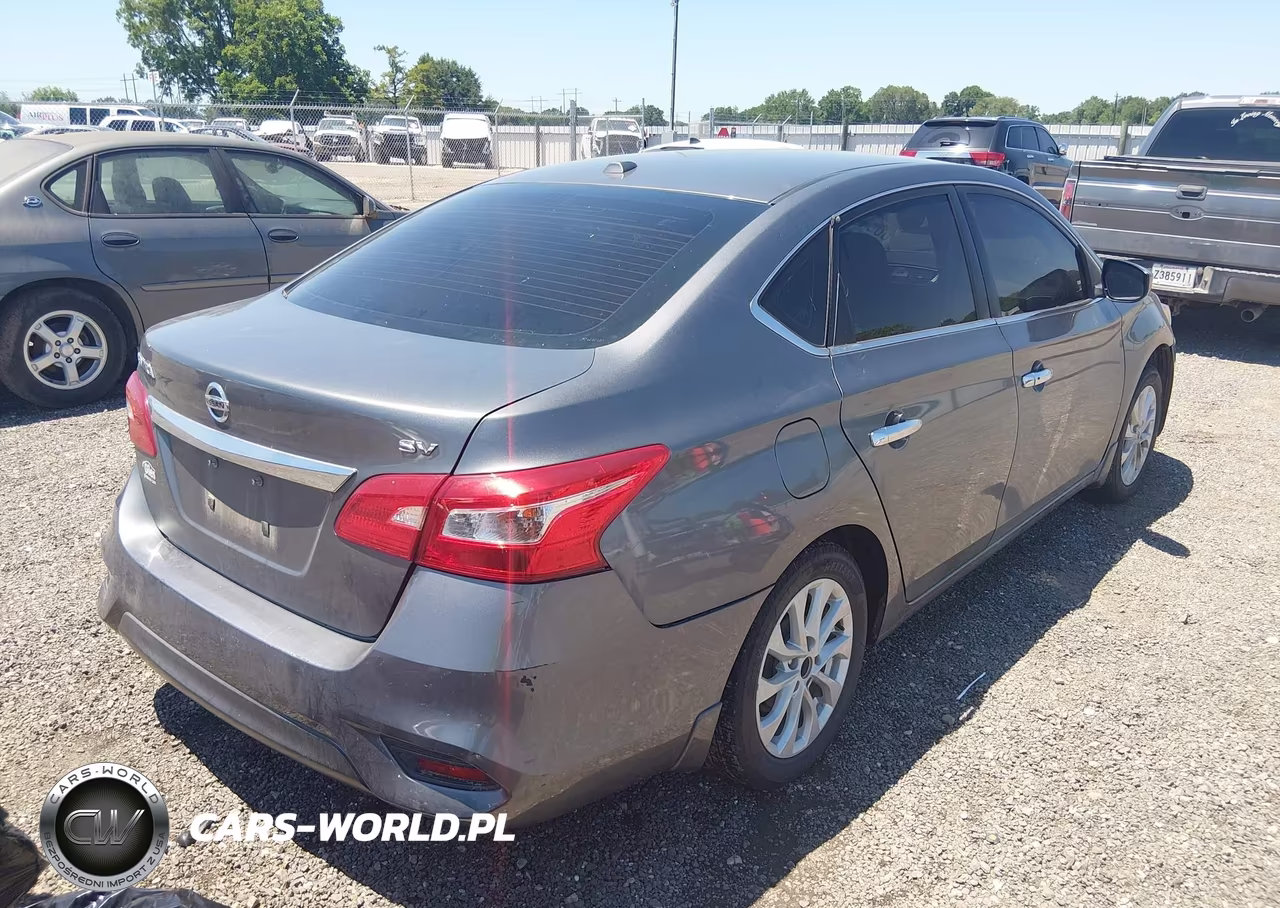 2018 Nissan Sentra Sv VIN:3N1AB7AP7JY299046 - 4